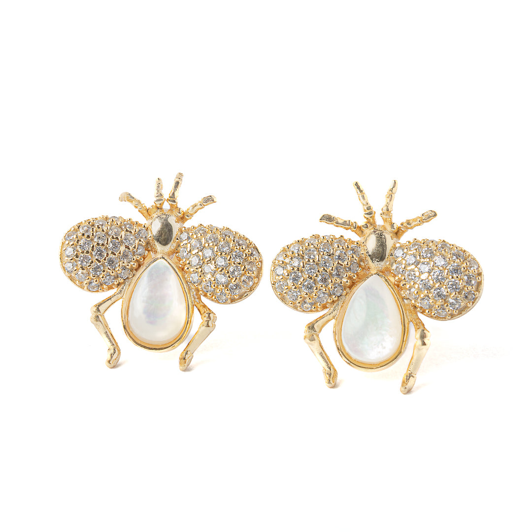 White bee Stud