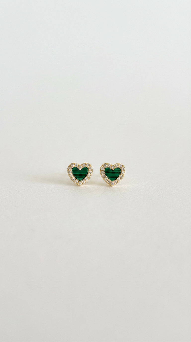Green Heart Stud
