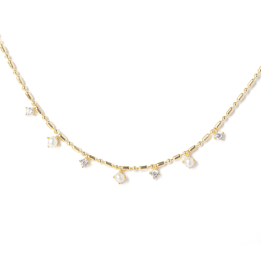 Little pearls necklace